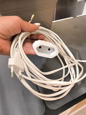 Power extension cord 4 meters white, new