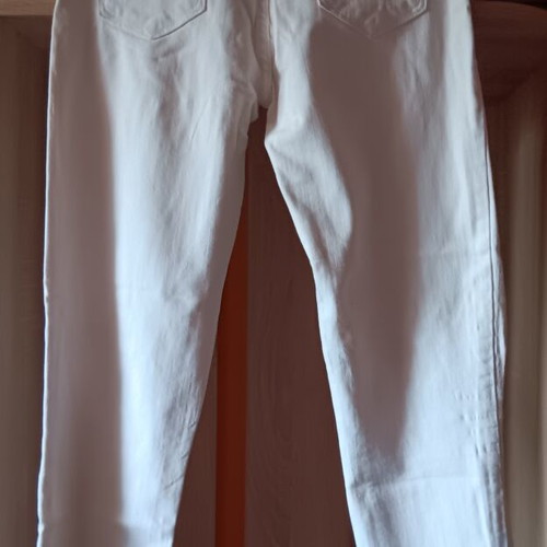 Stradivarius ripped jeans high waist fit small, white, used
