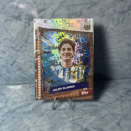 Julián Álvarez Silver Block Street Art 2026 Topps Argentina Team