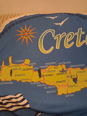 Crete beach towel like new, microfiber, 1.5 meter diameter