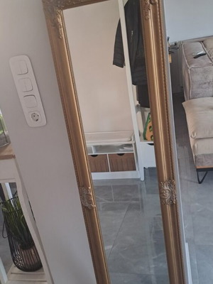 Full-length mirror like new