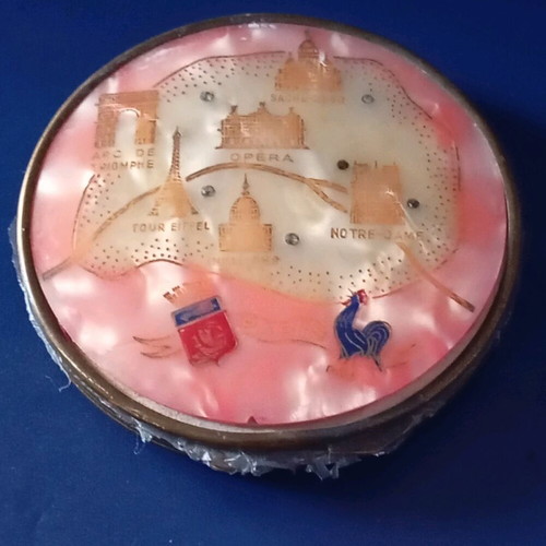 Vintage powder box used with Paris map design