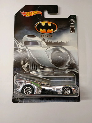 Hot Wheels Batmobile 1989 Silver Chrome ново