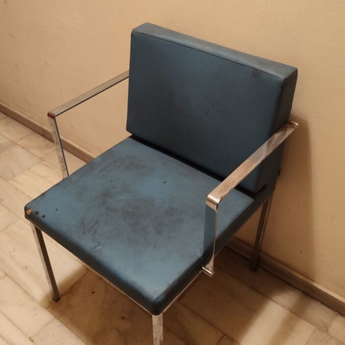 Office chair used, 70s style