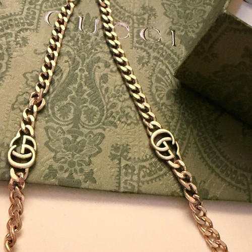 Gucci Interlocking G Gold-Tone Chain Necklace new with box