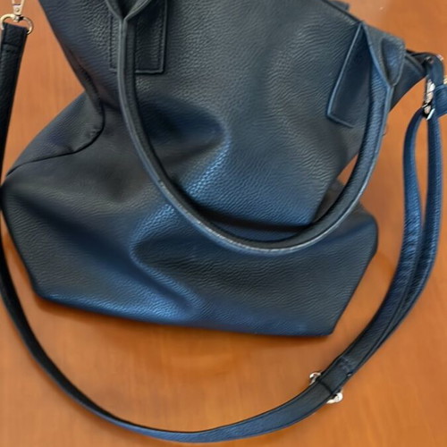 Large blue shoulder bag used with 6 compartments plus 1 large
