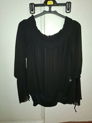 Peasant blouse like new, black, size M