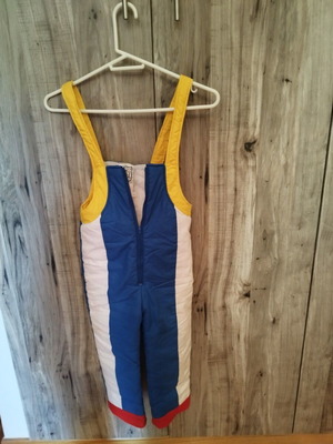 Sleeveless ski suit for 5 years old, like new