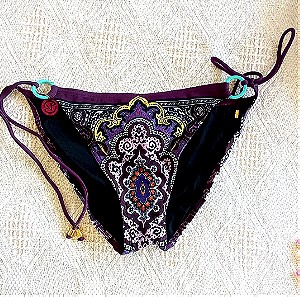 Victoria's Secret string bikini bottom, Large.