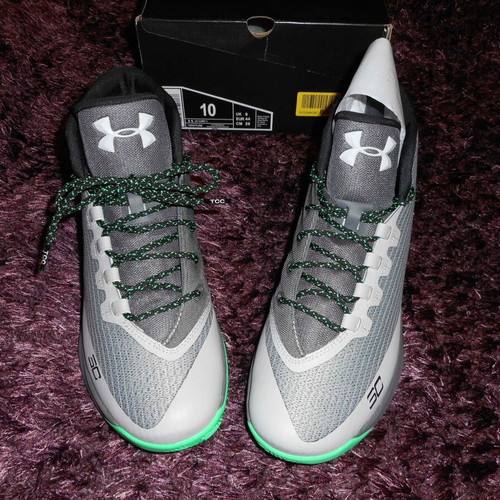 Under Armour Curry 3 new sports shoes size 44 gray and green