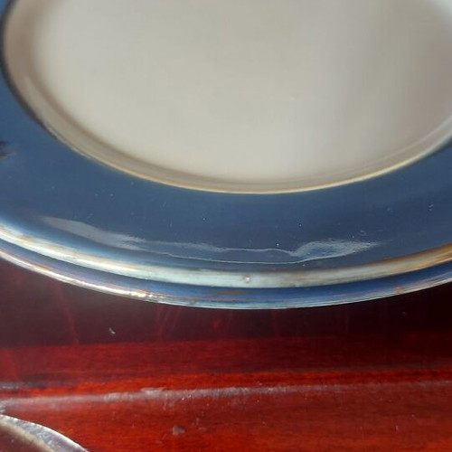Cake plates used, set of 6 with gold design, 1970s