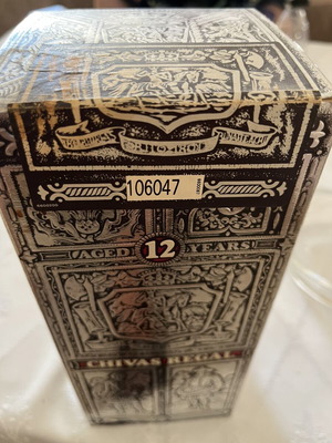 Chivas Regal 12 Years 1L sealed vintage collectible Scotch whisky