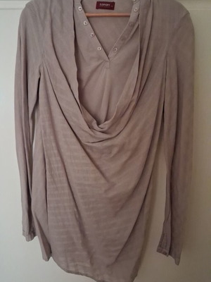 Sarah Lawrence blouse medium size beige like new for spring and autumn