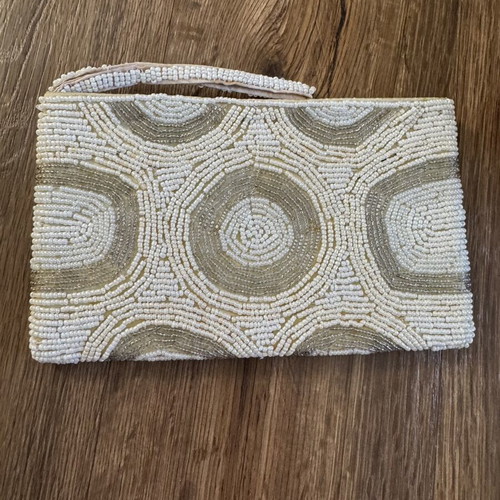 Handbag embroidered with white sequins, new