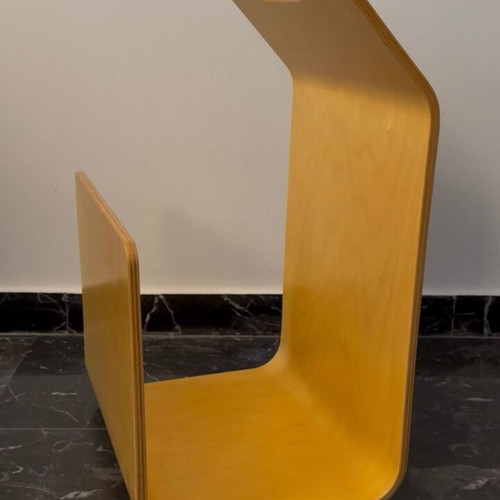 Kanto magazine rack used birch plywood