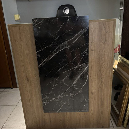 Reception desk new condition