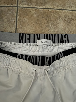Calvin Klein shorts used, size XL, black and white