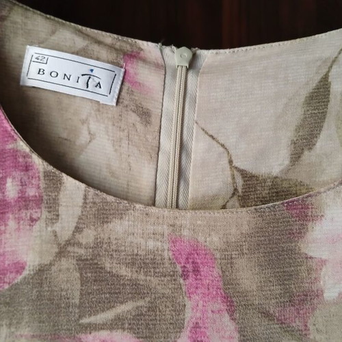 Bonita women's blouse like new, multicolor, size 42