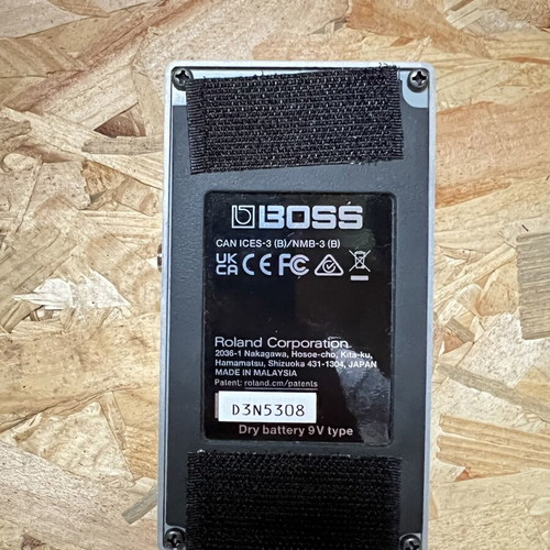 Boss TU-3 chromatic tuner like new for electric guitar and bass
