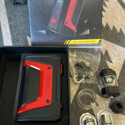 Aegis Legend Mod 200W electronic cigarette
