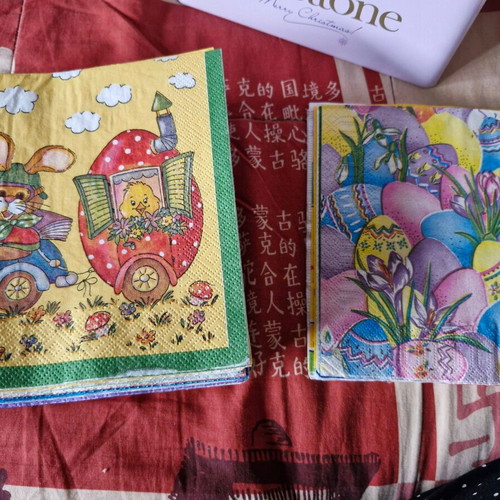 Napkin collection like new, about 60 pieces