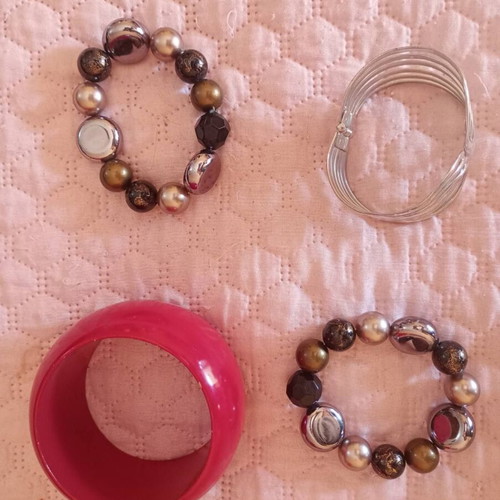 Abel & Lula bracelets used, set of 4, red and brown