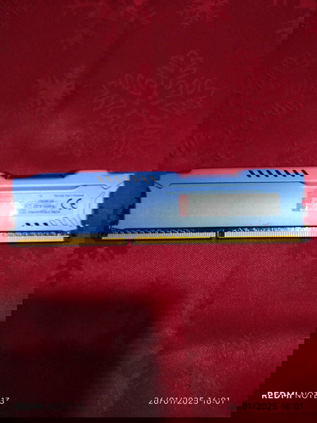 3 διαφορετικές μνήμες ram DDR2 DDR3 DDR3so dimm