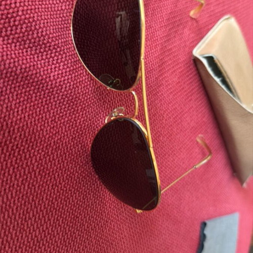 B&L Ray Ban USA Aviator sunglasses vintage, like new, gold frame