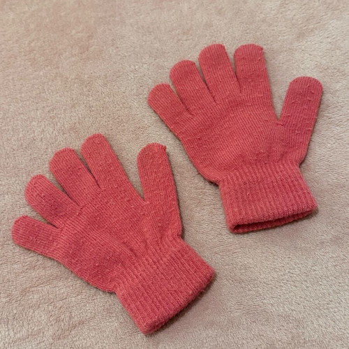 Wool gloves used size Small pink
