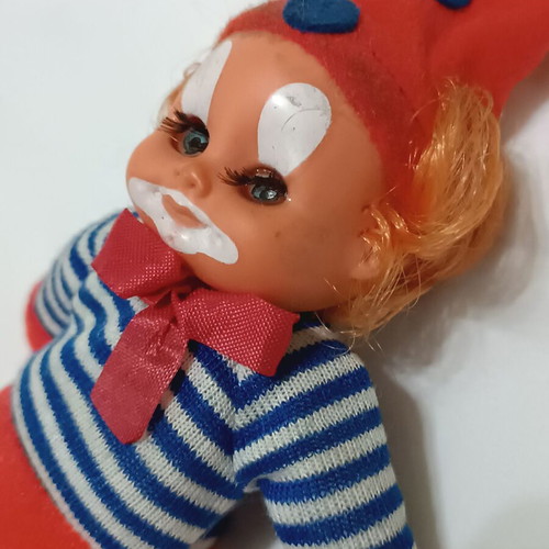 Tycheroúlis clown by El Greco 1980 like new red
