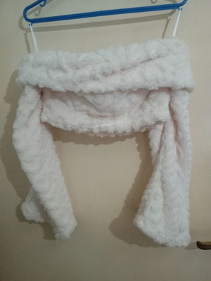 Short pullover with hearts white new