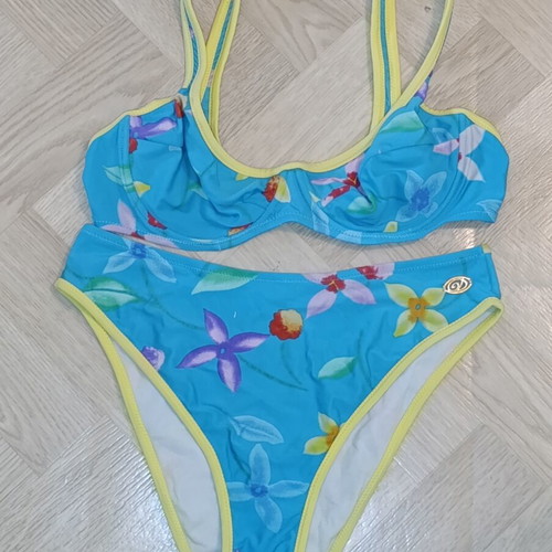 David swimsuit size 48 like new, multicolor