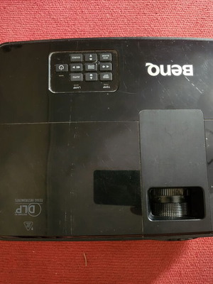 BenQ MS506 projector