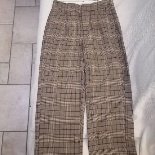 Bershka fabric pants size 32 XXS