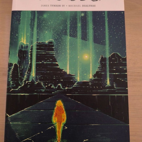 The Woods vol 7 tpb like new, English