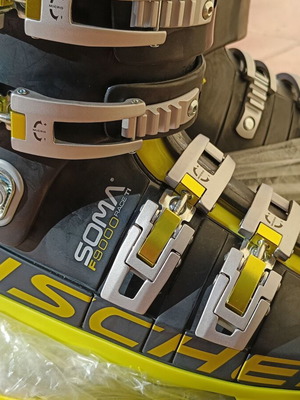 Fischer F9000 SOMA TEC racing ski boots new size 39 1/3