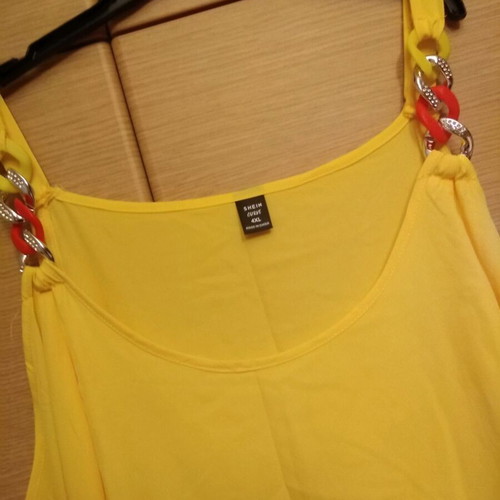 Dress long yellow like new, summer with chain pattern