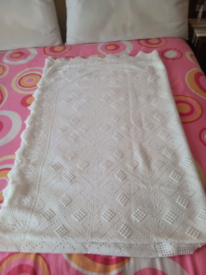 Vintage knitted blanket handmade for double bed new