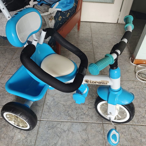 Lorelli children's tricycle bike blue like new