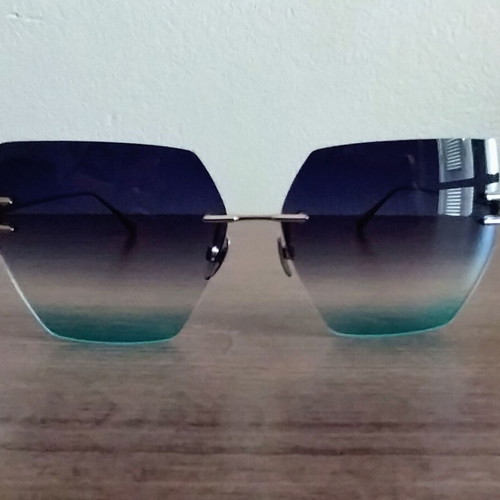 Ana Hickmann Rimless Butterfly sunglasses AH 3289 like new, black and turquoise