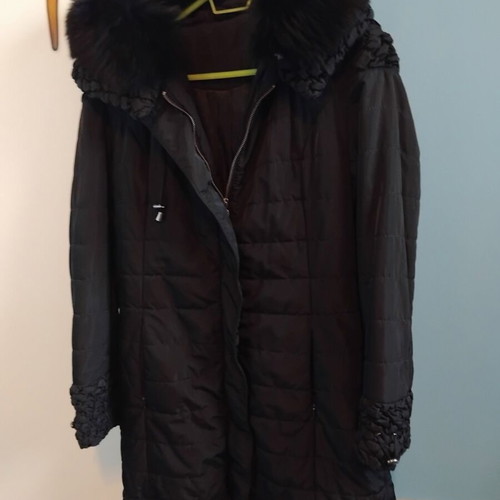 Jacket coat new medium with fur collar black