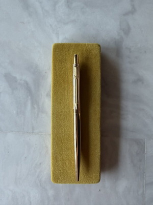 Parker Classic Gold Plated Ballpoint Pen with vintage velvet case
