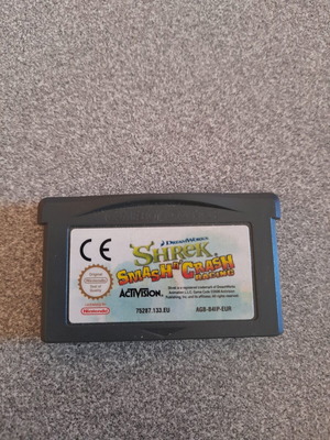 Shrek: Smash n' Crash Racing for Nintendo Game Boy Advance like new
