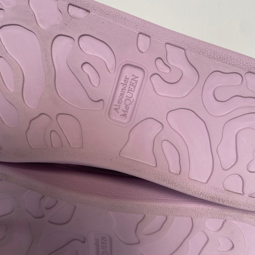 Alexander McQueen Hybrid sandals like new, size 38, lilac