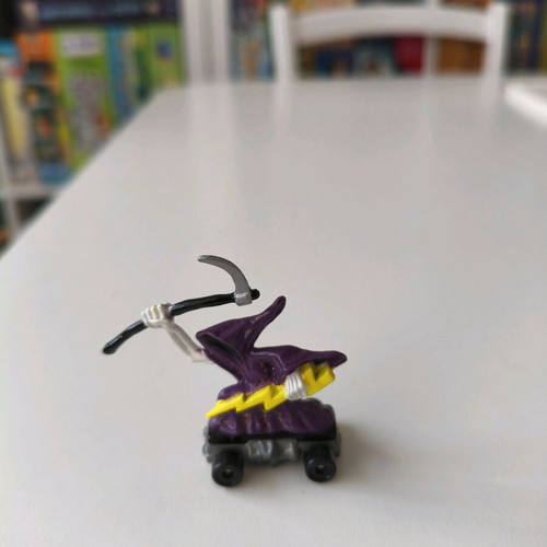 Sketistas Haros figure like new, rare, from personal collection