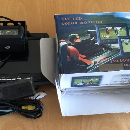 TFT LCD Color Monitor for Car New, 7-Inch Display with Camera and Mount