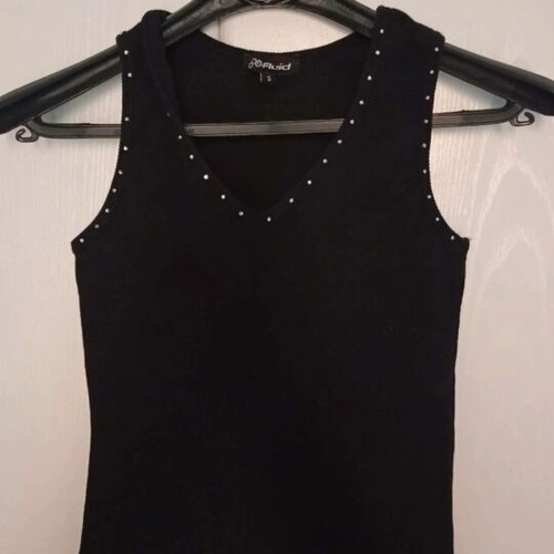 Black elastic cotton top with rhinestones, size S