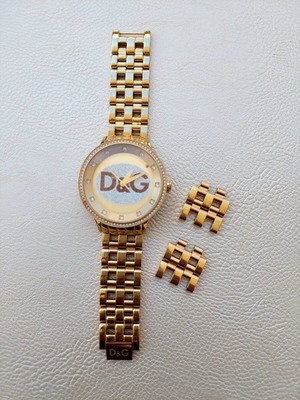 Dolce & Gabbana women's watch gold, like new