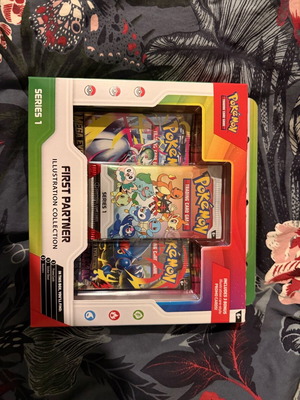 Pokemon First Partner ново