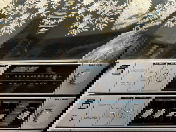 SANYO RADIO - ΕΝΙΣΧΥΤΗΣ